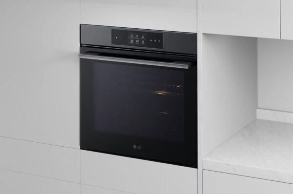 Built-in Oven 76 liter /Air frying / Sous steam / InstaView / Easy cleaning / Wi-Fi / Energy saving / Black steel color - Image 4