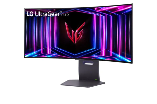 34" UltraGear™ OLED WQHD 240Hz 0.03ms G-Sync Compatible 800R Curved Gaming Monitor - Image 3
